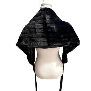 Black Faux Fur Wrap Colla with Tie Straps Nicole Miller - XL & EUC